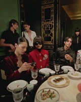 倪妮、宋威龙GUCCi新春大片，认出来宋威龙了，但没认出来哪个是倪妮