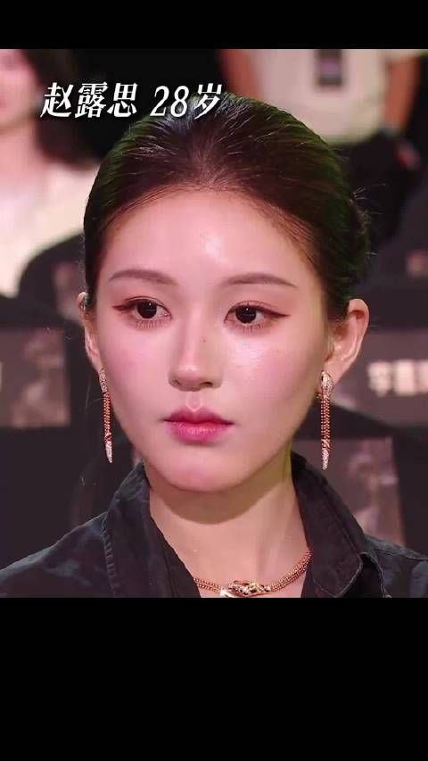 女明星生图怼脸，这谁能看得出来她们实际年龄