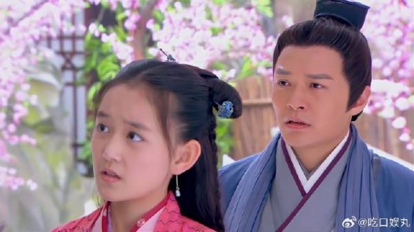 杨过和大师傅不对付，周蓉为留下大他，出损招赶走杨过