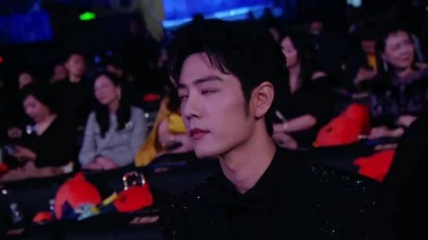 肖战微博之夜断层领跑4亿热力值，7200万差距创内娱纪录