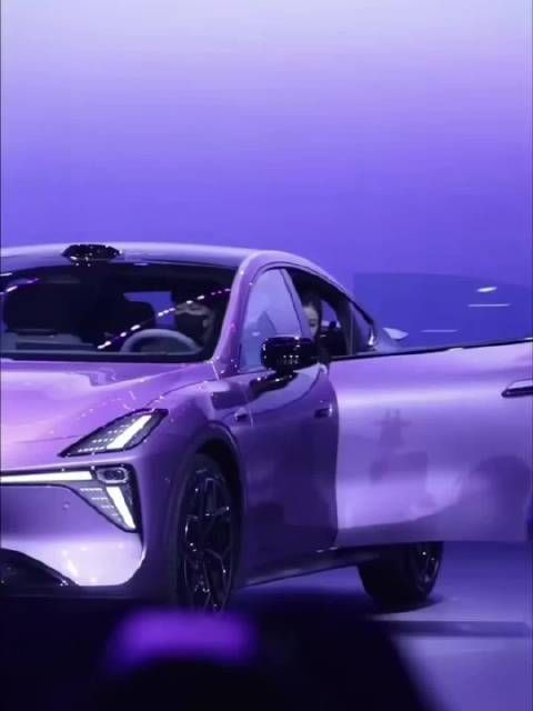 刘浩存申请智驾内测官获邓总光速批准