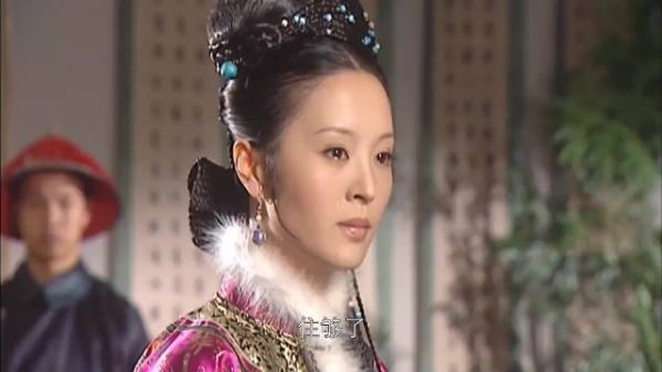 康熙王朝|康熙对额娘容妃太狠，蓝齐儿看不下去了，专门来辞行