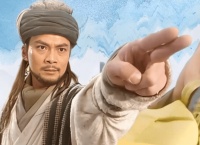 萧峰死后留下8大传人，3个不如他，三个堪比他，还有2个超越他