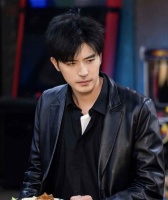 辜负张天爱，坑了古力娜扎，如今又曝新恋情，他到底有什么魅力