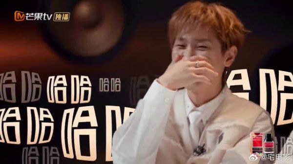 这段真的有毒!颜人中 20 秒封神(不是),把汪苏泷笑到眼泪横飞!