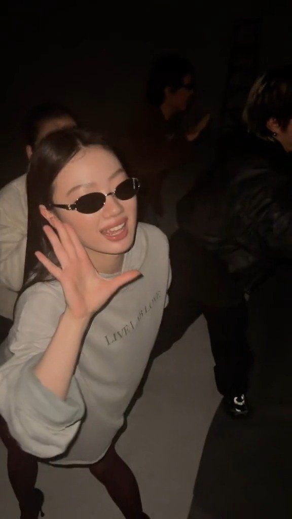 单依纯跳舞bgm全靠嘴搓