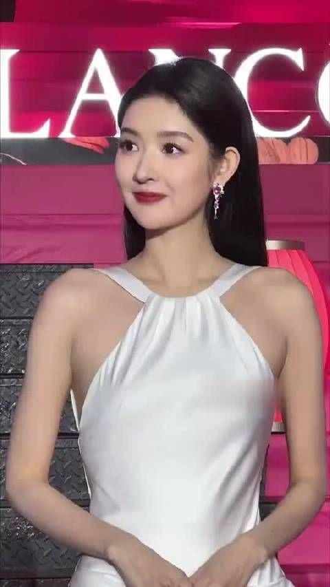 王玉雯真的美神降临了