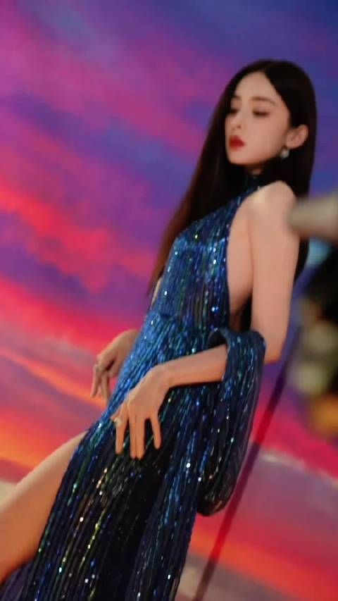 收视小福星荣善宝， 期待娜扎微博之夜