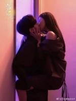 张予曦毕雯珺新剧锁腰吻，这种场面就是我们这种大女人该看的！