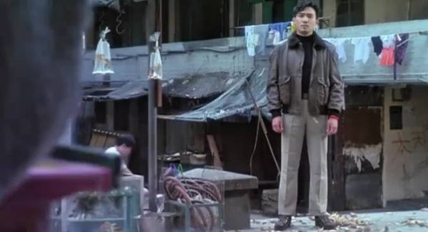 这就是传说中的看狗都深情的眼神吗