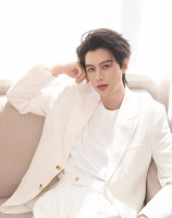 短剧演员何健麒被实名举报涉毒！工作室发声明辟谣