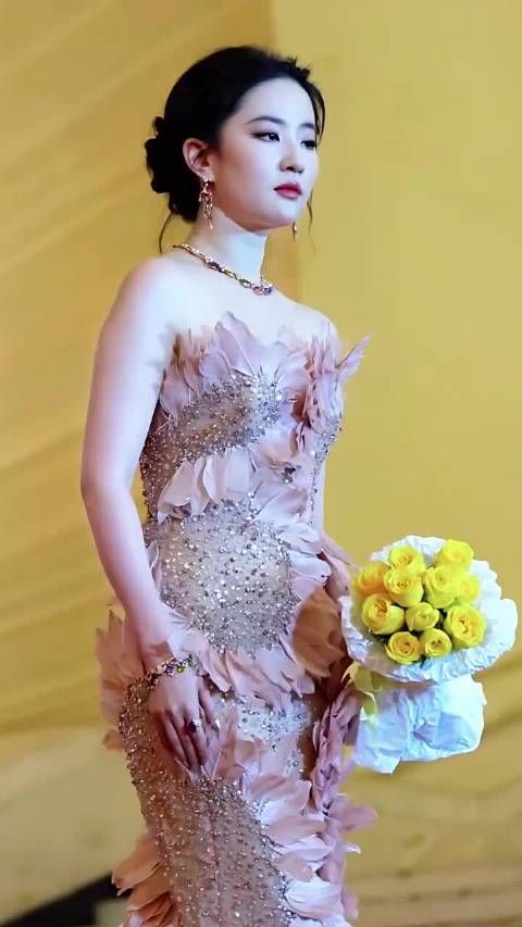 刘亦菲 完美好身材 真的是太漂亮 气质女神