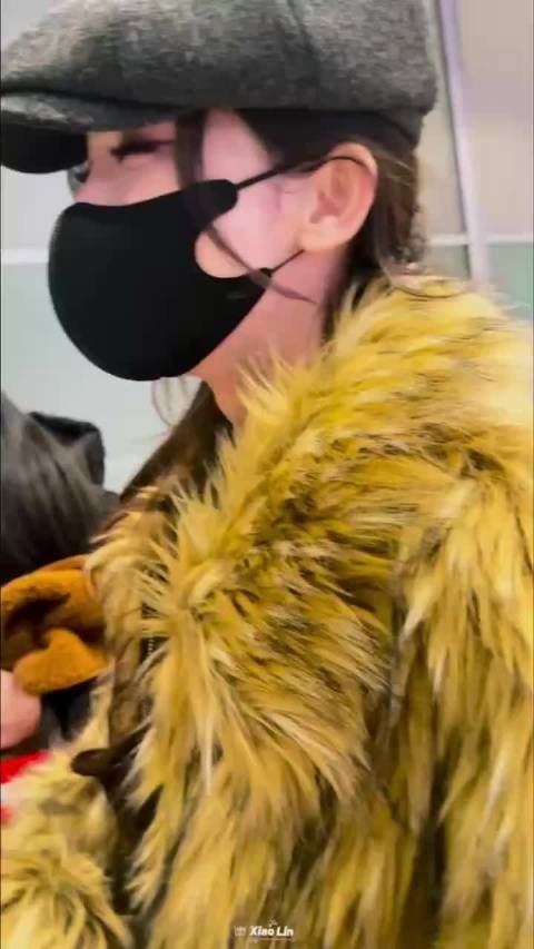 哈哈哈娜扎劝班这一块也是安排上了!