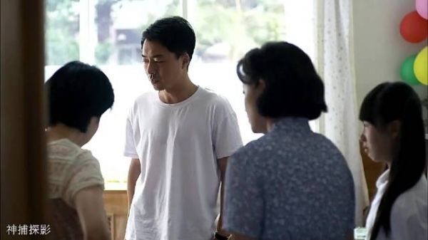 父母爱情:儿子儿媳在家好吃懒做,安杰忍无可忍大骂他们解气