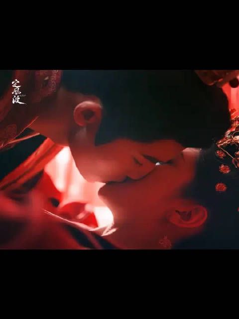 花帐扮芙蓉,暖帐渡春宵