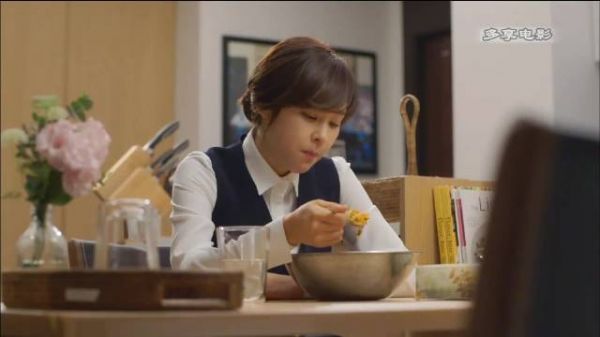 女保姆只是做了一碗半饭，却因此改变了命运！