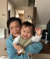 荣升太奶奶！88岁香港女星四代同堂尽享天伦，曾两度跌伤后脑入院