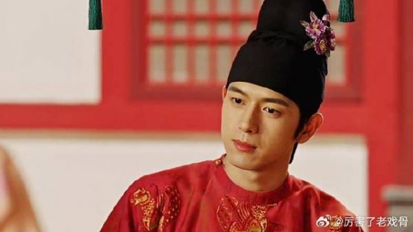 唯一护着自己的玉露被害死，她不再选择忍让