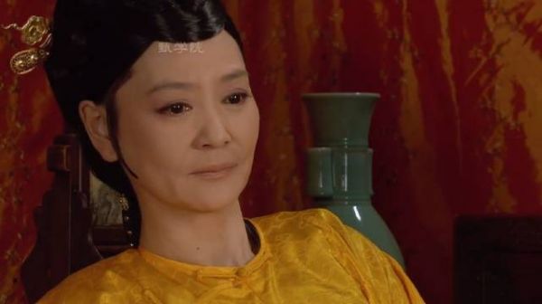 太后一招修复与胖橘的母子关系 甄嬛传 甄嬛传解说 甄嬛传十级观众 陈建斌