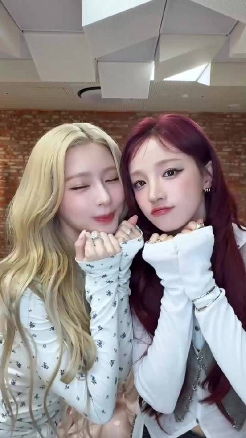 《Mono + Kitty》美神降临令人窒息！