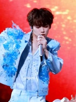 好高清的荧火星球