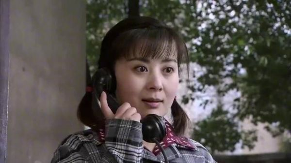 姑娘太天真，以为喝完团长的酒就能走，下秒后悔都来不及