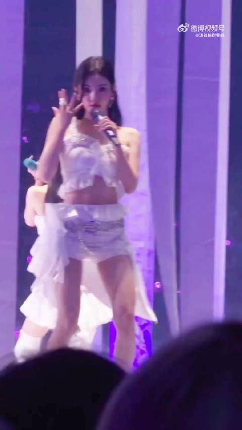 第一次看到公司带头唯三的,而且这几年针对宁宁越来越严重