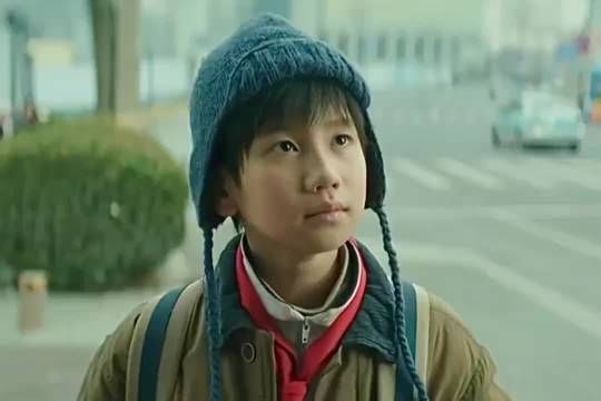 当时背着轮椅下楼梯那一幕给我笑疯了