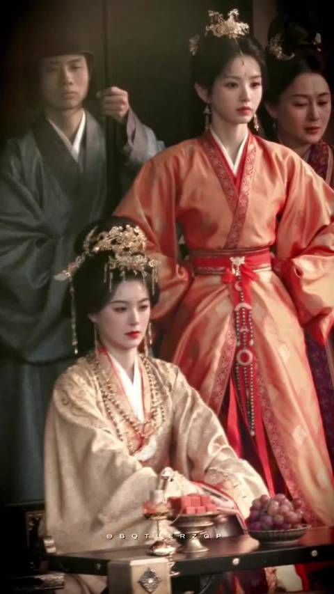 毛林林新剧《嫁金钗》饰演严厉母妃，娆娆饰演女儿