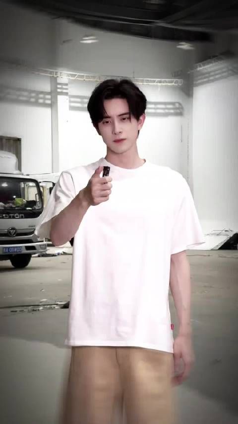 敖瑞鹏的这个转场到底要狠狠的帅到了多少人的心坎里去了