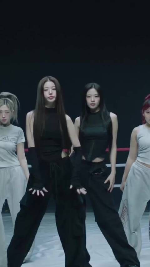 张元英安宥真 bangbang challenge纯享 双塔的头发丝都在跳舞，这画面不能再美