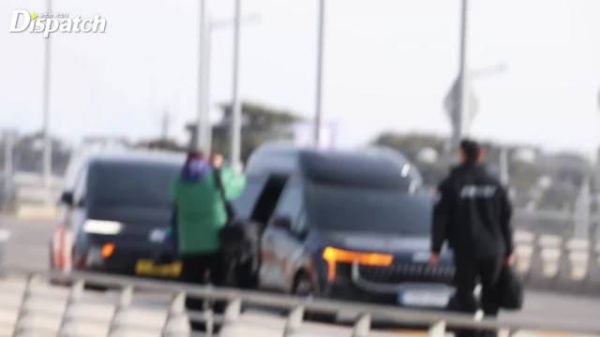 aespa出发SM家族演唱会D社机场视频