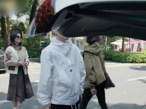 前妻拐走康律意中人,唐盈盈休假自主引热议