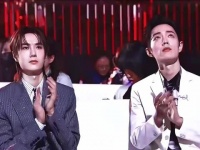 微博之夜，有条通天路敢不敢走肖战