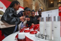 估值近500亿的美妆公司买了一家分销商