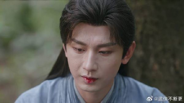 方多病质问父亲死因 李莲花得知刎剑来历，不敢置信