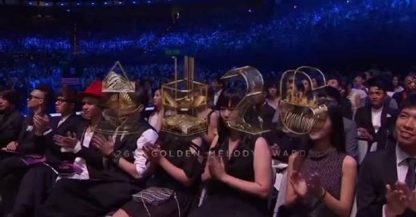 小S47岁陷主持困境，复出无望被指依赖大S