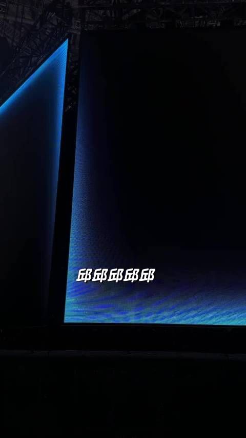 权志龙见面会皇冠灯震撼开场，曼谷场将设四面台