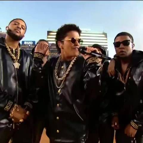 距离碧昂丝和布鲁诺·马尔斯做那件事已经过去10年了