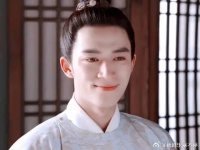 “梦里梦外 自小到大，他一直喜欢她”