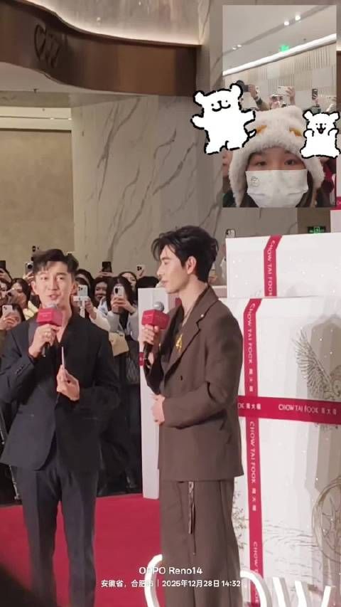 后来我每翻相册总会感受到那天的幸福！