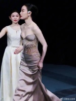 被姐姐迷晕了 好惊艳