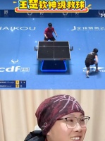 致远老师：王楚钦神级救球，再现海底捞月！