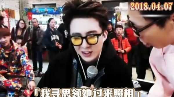 粉丝因为刘宇宁同意合照激动的晕过去了可还行