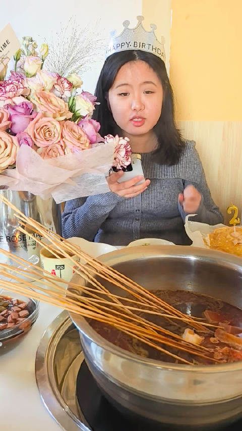 今天给大妹子过生日去了，拍了很多照片，这是我寒假的第1天