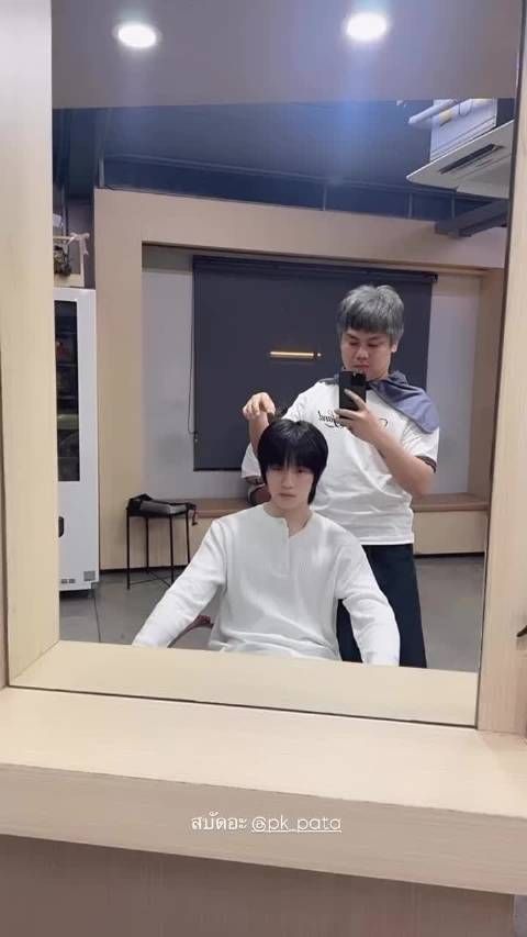 bm你对我哥的头发都做了些什么？怎么有一种很正常但是又不正常的感觉