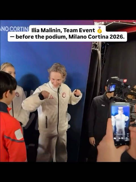 当面模仿Yuma短节目动作 .