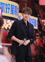 黄子韬近况反差好大！又黑又壮 纹身显眼，画风彻底变了