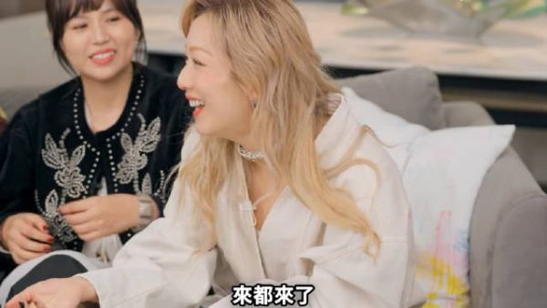 谈到周润发张有兴事件 Sammi都被认错过:来都来了