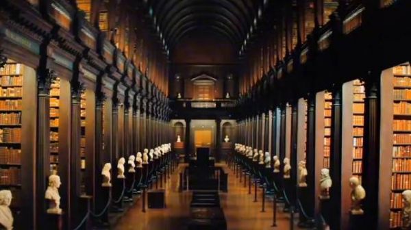 为了避免人类灭绝后，科学家选择留下百科全书